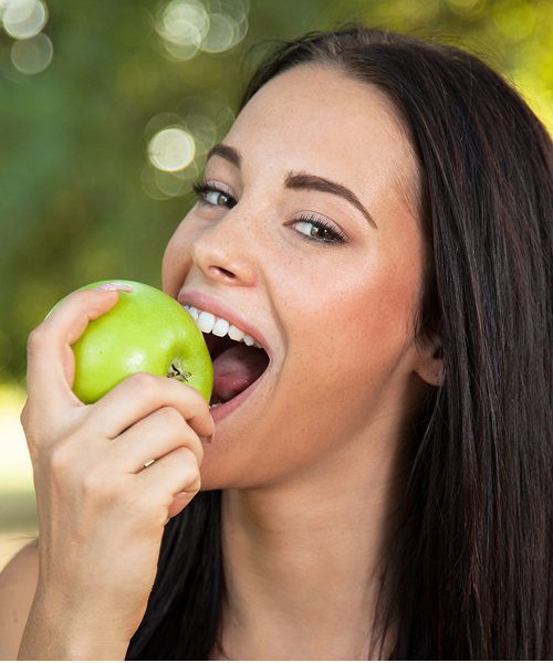 Implantes dentales para una mordida más fuerte